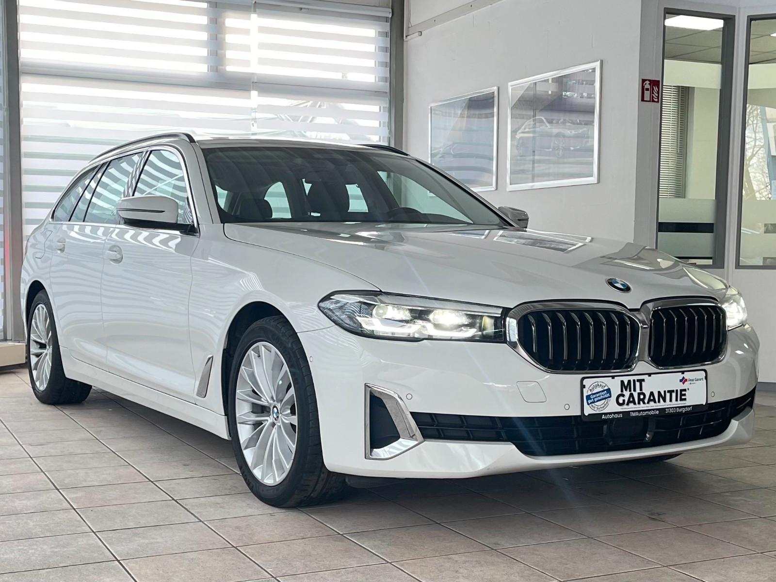 BMW 520d Luxury Line PANO KAM ACC LEDER Standheiz.