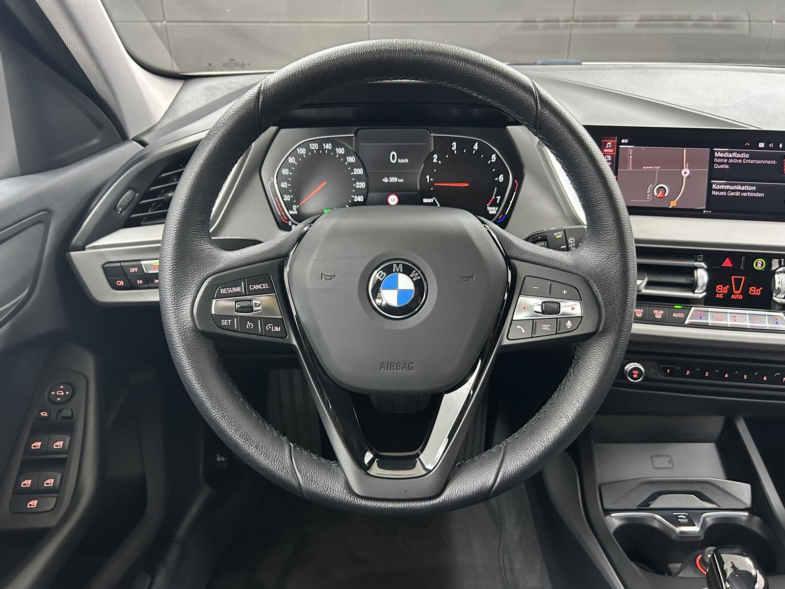 BMW 1 Series i Advantage+LED+KAM+Nav+Temp+Digitales Kombi, миниатюра 20