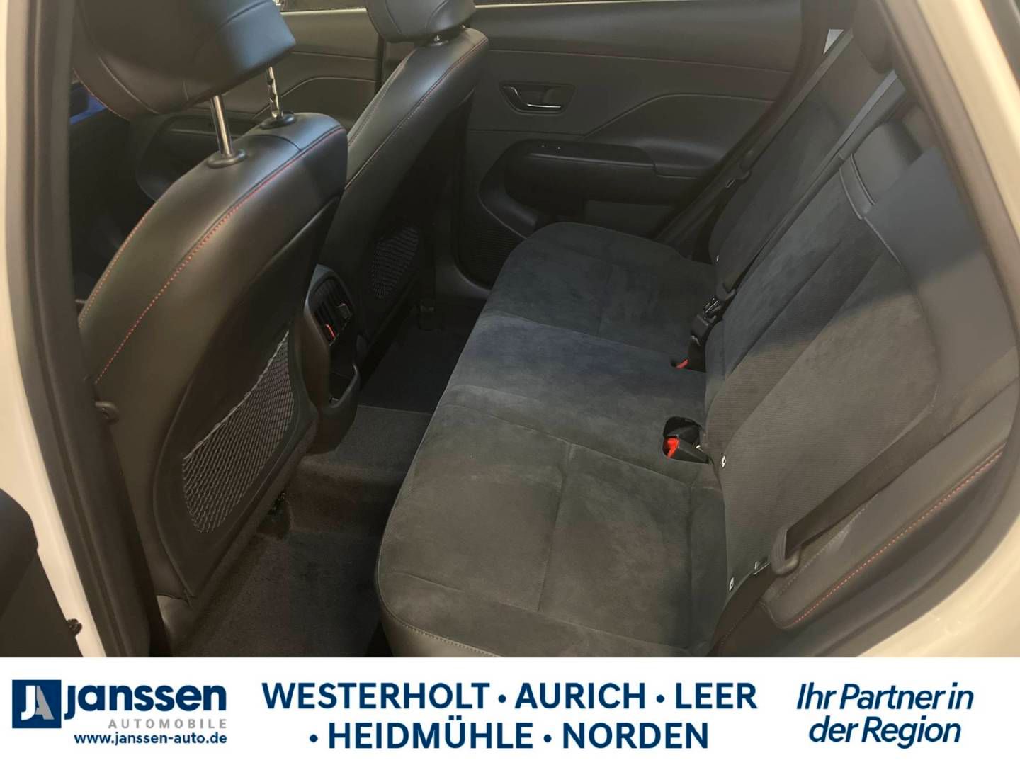 Fahrzeugabbildung Hyundai KONA SX2 N LINE Ultimate-Paket