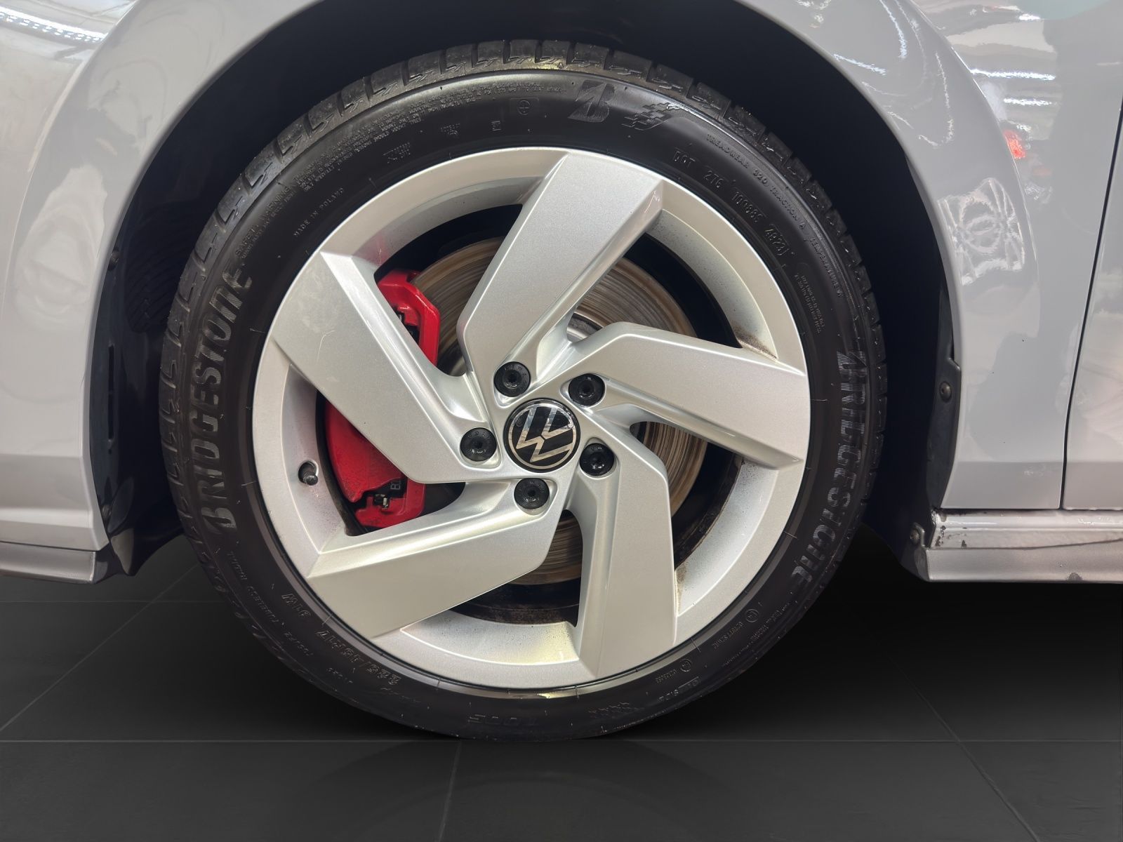 Volkswagen Golf - Bild 8