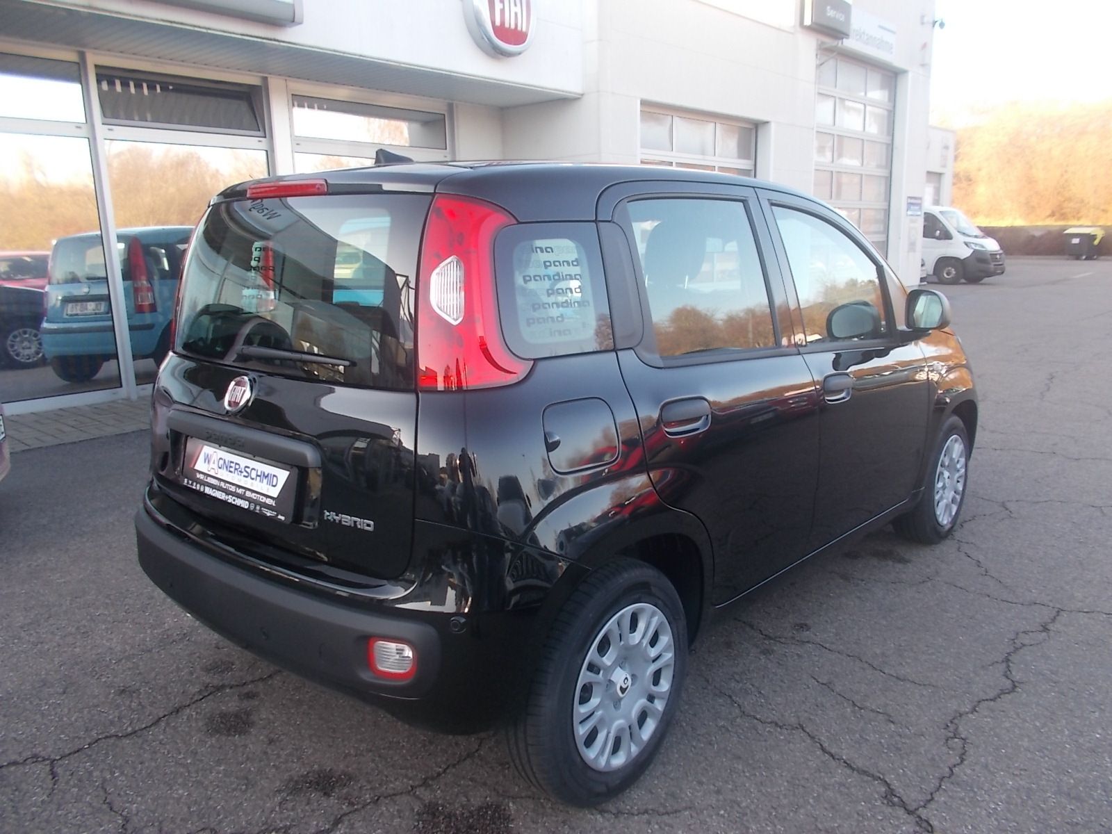Fahrzeugabbildung Fiat Panda Pandina IKON 1.0 Hybrid