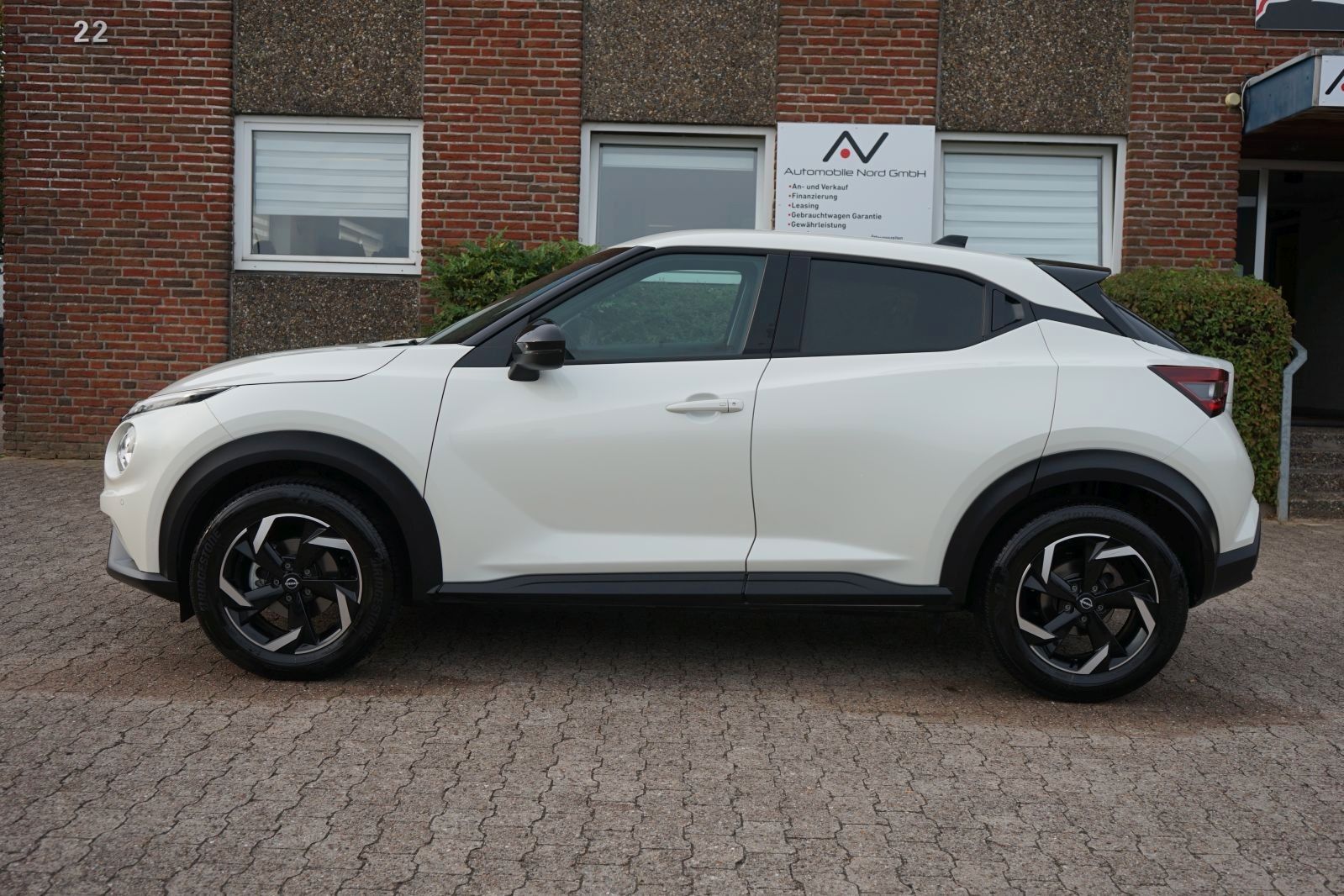 Fahrzeugabbildung Nissan Juke N-Connecta*1 Hand*Finanzierung 176€