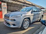 Jeep Cherokee 2.2 Mjt OVERLAND AUTOMATICA FULL F - silberne Jeep Cherokee