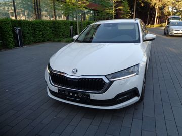 Skoda Octavia - 1