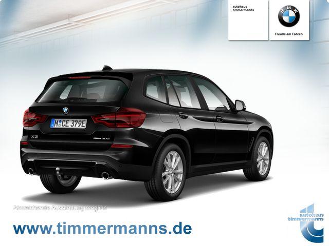 BMW X3 xDrive30e Advantage Pano AHK H&K ParkAss+