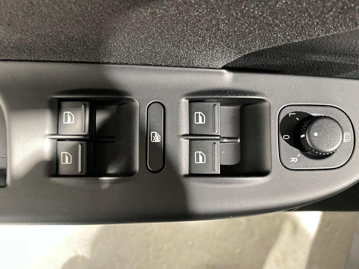 Volkswagen Passat 2006 — photo 12