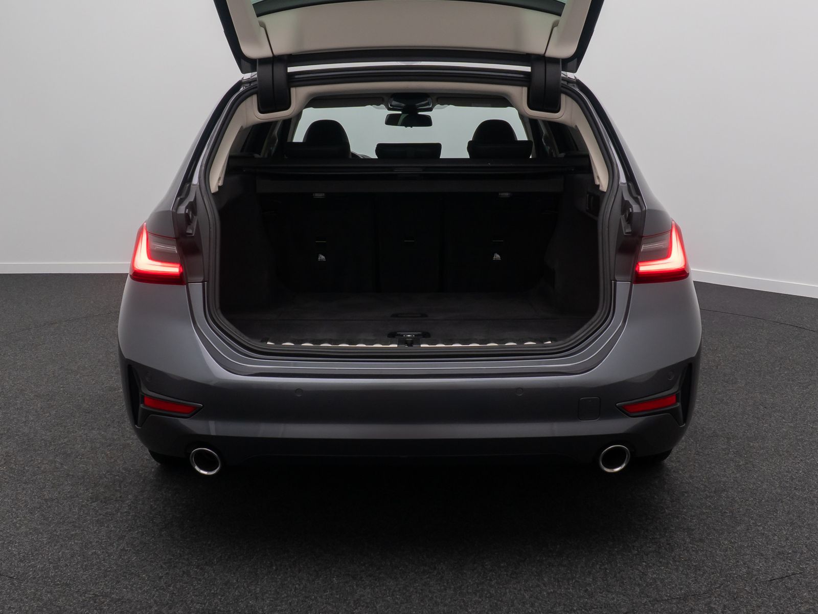 Fahrzeugabbildung BMW 320d xD Sport Line ACC Laser HUD DAB Alarm Leder