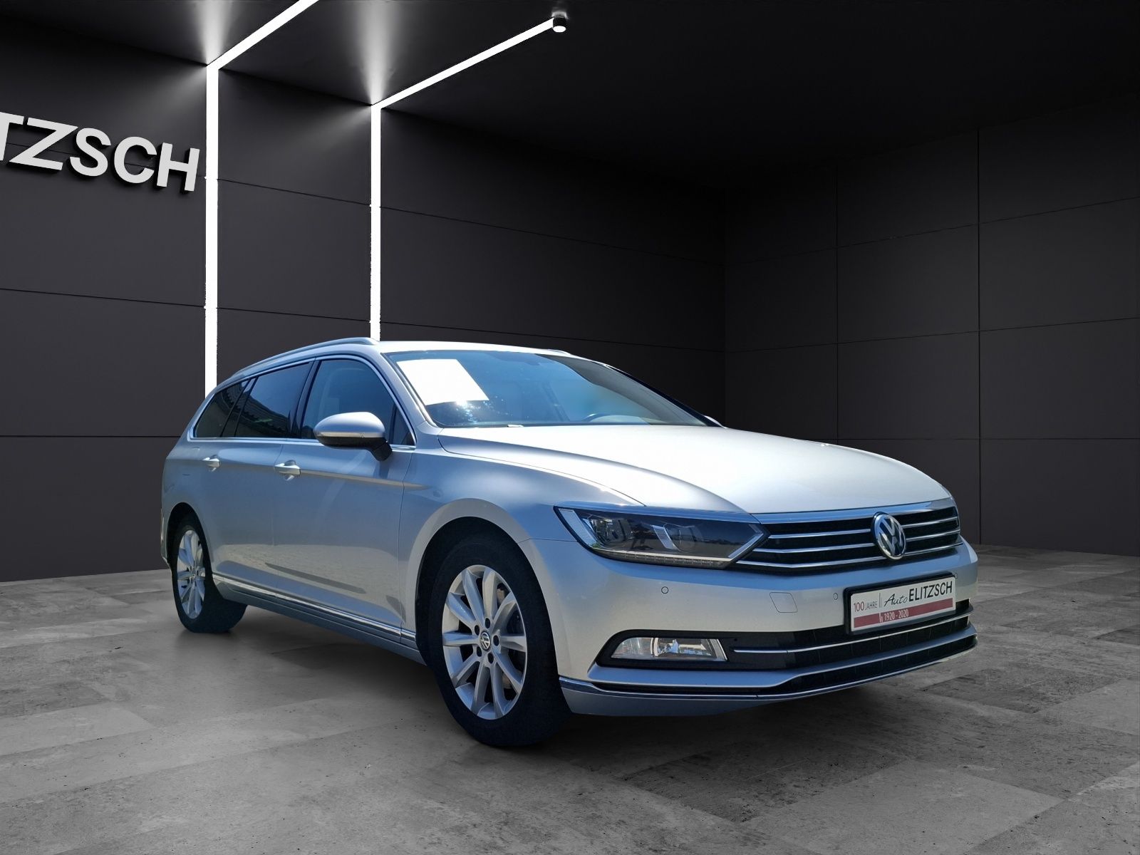 Fahrzeugabbildung Volkswagen Passat Variant TDI Highline LED Navi ACC PDC SH