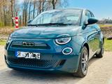 Fiat 500e "la Prima" 3+1 42 kWh - Fiat 500e in Bonn