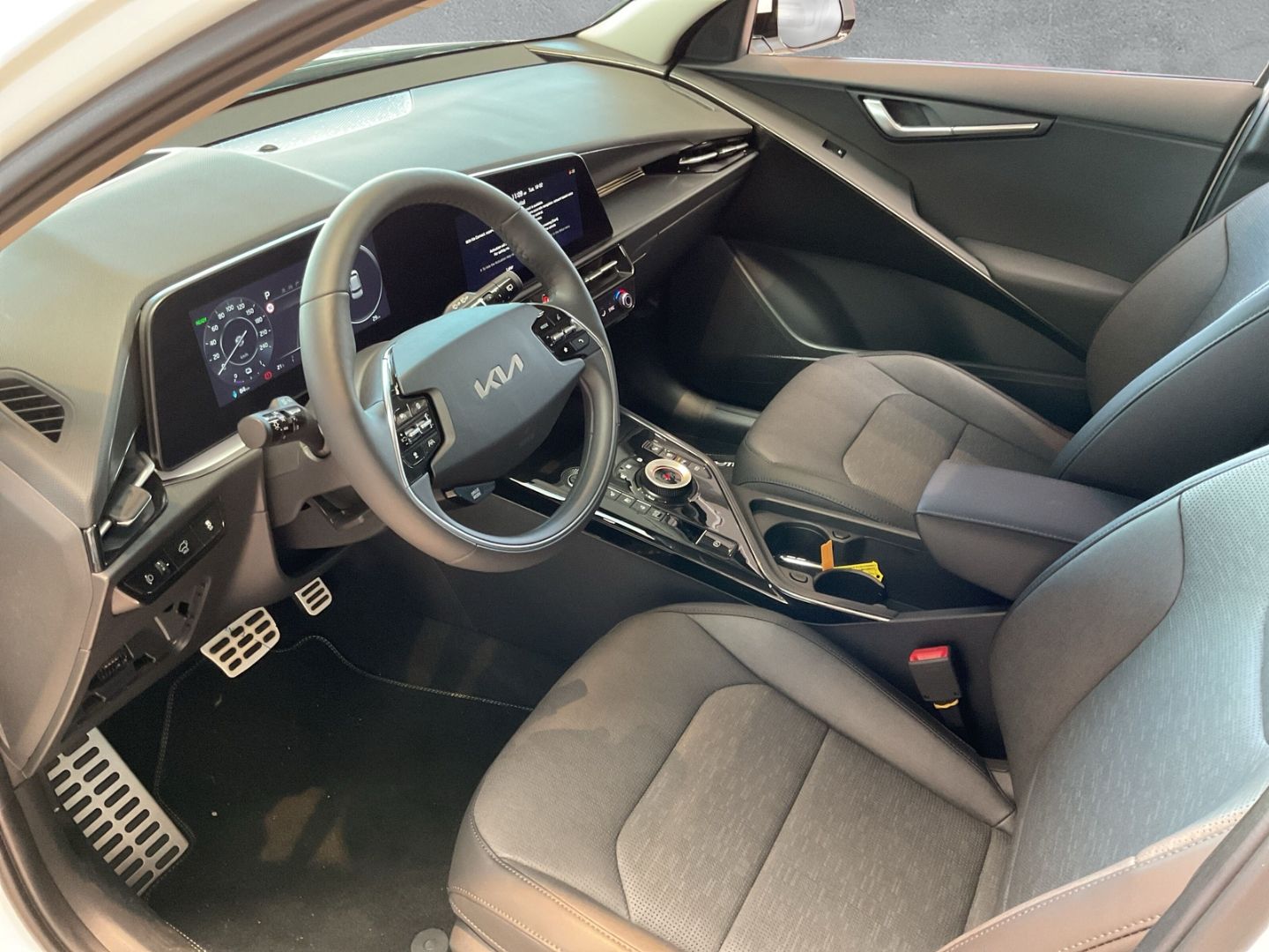 Fahrzeugabbildung Kia Niro EV-INSPIRATION *WÄRMEPUMPE*TECHNOLOGIE-PAKE