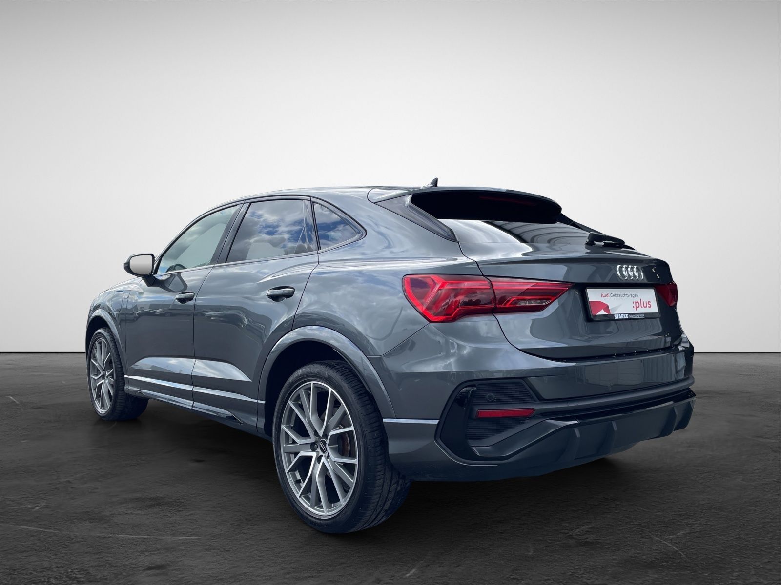 Audi Q3 Sportback 45 TFSI e S tronic S line  Navi LED foto 4