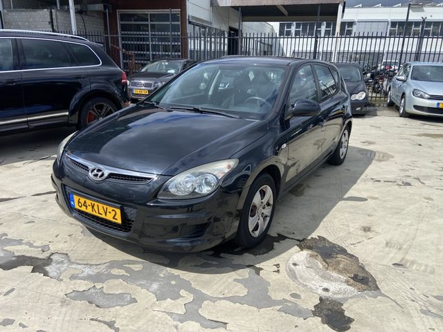 Hyundai i30 1.4i Active Cool