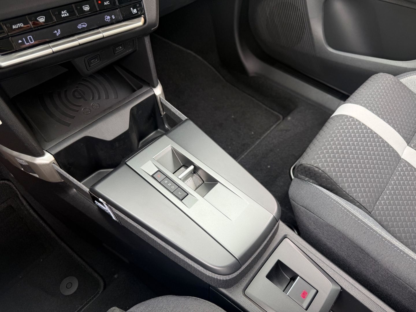 Fahrzeugabbildung Opel Frontera Electric Edition 83 kW Extended Range