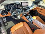 BMW 540 i xDrive M Sport EU6d-T Park-Assistent - BMW 540 mit Benzin-Antrieb: Leder, Limousine