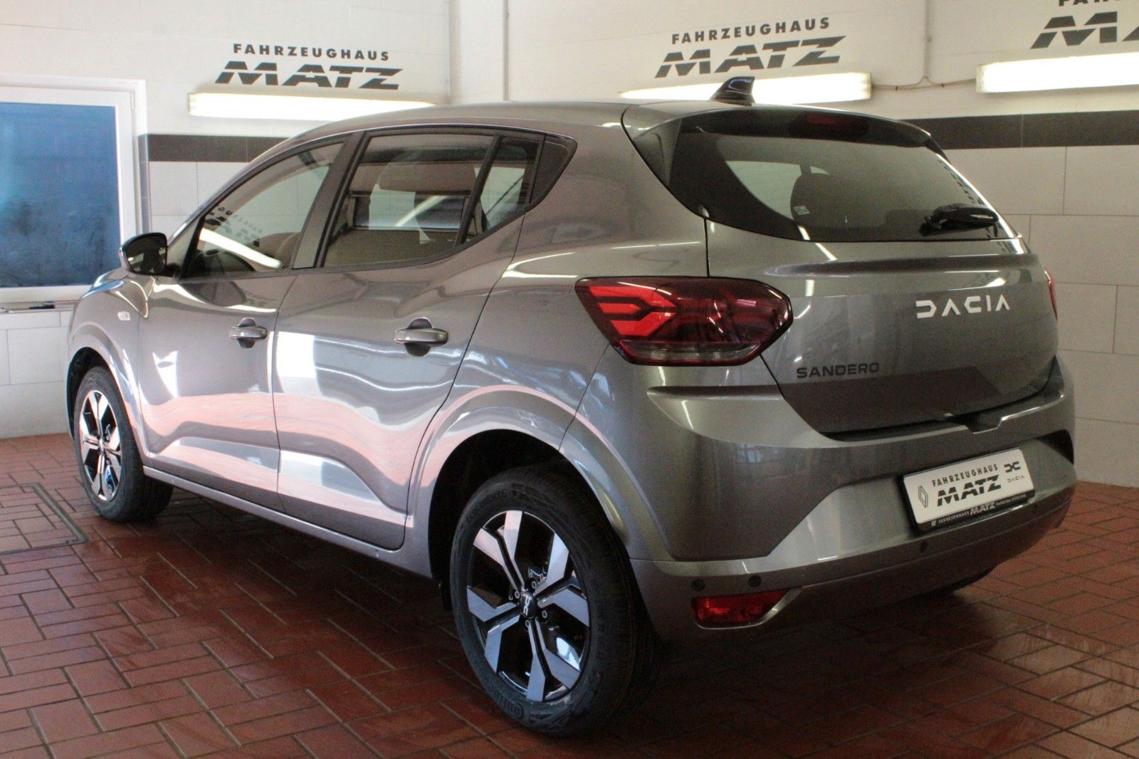 Fahrzeugabbildung Dacia Sandero Journey+ ECO-G 100 *Navi*Sitzhz*LPG