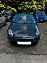 Fiat Punto 1.2 8Fach bereift / Bremse Neu! TÜV 10/26  - Fiat Punto in Leverkusen