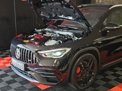 Fahrzeugabbildung Mercedes-Benz GLA 45 S AMG 4M+ (PANO/SZ-LÜFT/PERF-ABGAS/DRIVER