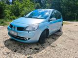Renault Senic 2 - Renault Scenic mit LPG-Antrieb