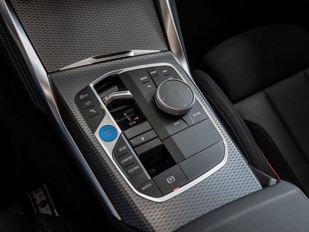 BMW i4 - Bild 25