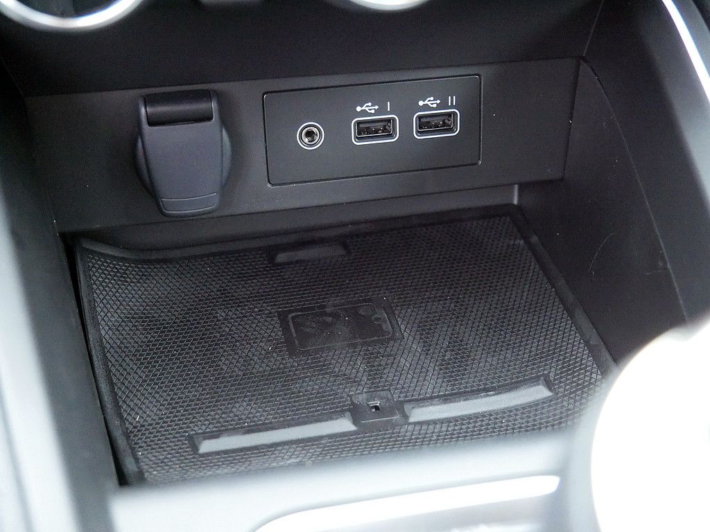 Fahrzeugabbildung Renault Clio Esprit Alpine TCe 90