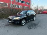 Mitsubishi Outlander 2.2 diesel 7 Sitzer - Mitsubishi Outlander in Köln