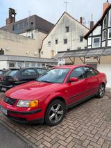 Volkswagen Passat limo 1,6 zum verkaufen - Volkswagen Passat: Verkaufen