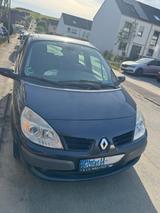 Renault Scenic Dynamique 1.9 dCi FAP 96kW Dynamique - Renault Scenic aus 2007 mit Diesel-Antrieb