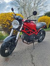Ducati MONSTER 695 - DUCATI VON 501 BIS 750 CCM