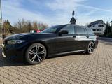 BMW 320d Touring M Sport Automatik AHK Head Garantie