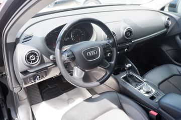 Audi A3 - 8