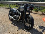 Triumph Bonneville Bobber - TRIUMPH BONNEVILLE BOBBER