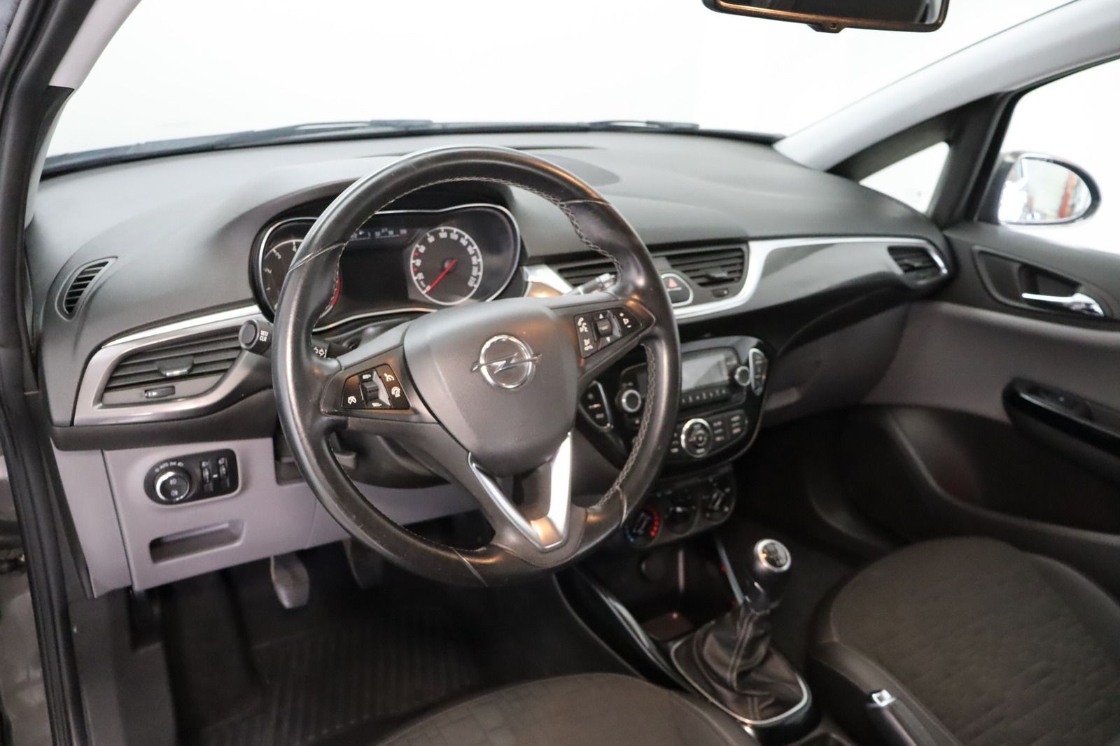 Fahrzeugabbildung Opel Corsa E * Sitzhzg. * Klima * PDC * HU/AU neu