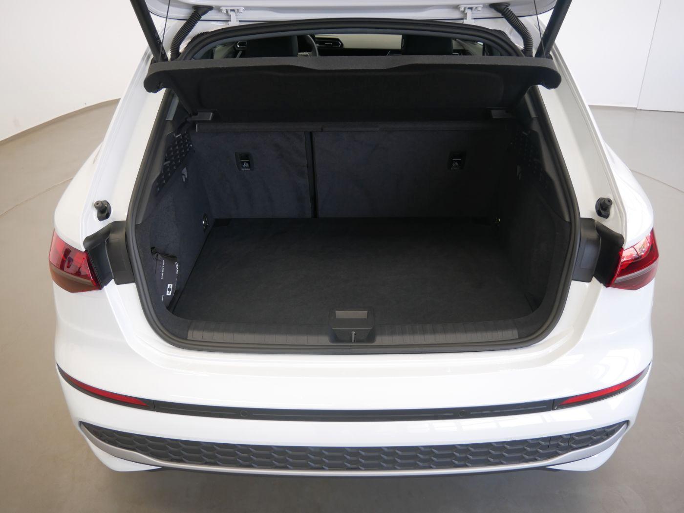 Audi A3 Sportback TDI LED virt. Cock.+ NAVI+ DAB