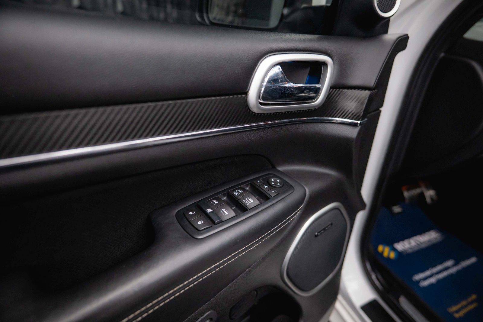 Fahrzeugabbildung Jeep Grand Cherokee 6.4 SRT V8 *Unfallfrei*Pano*COC*