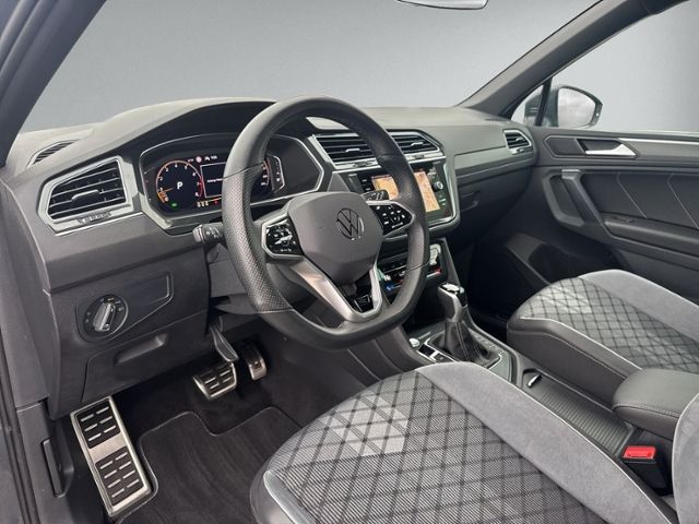 Tiguan 1.5 TSI DSG R-LINE AHK+360°+IQ.LIGHT+NAVI