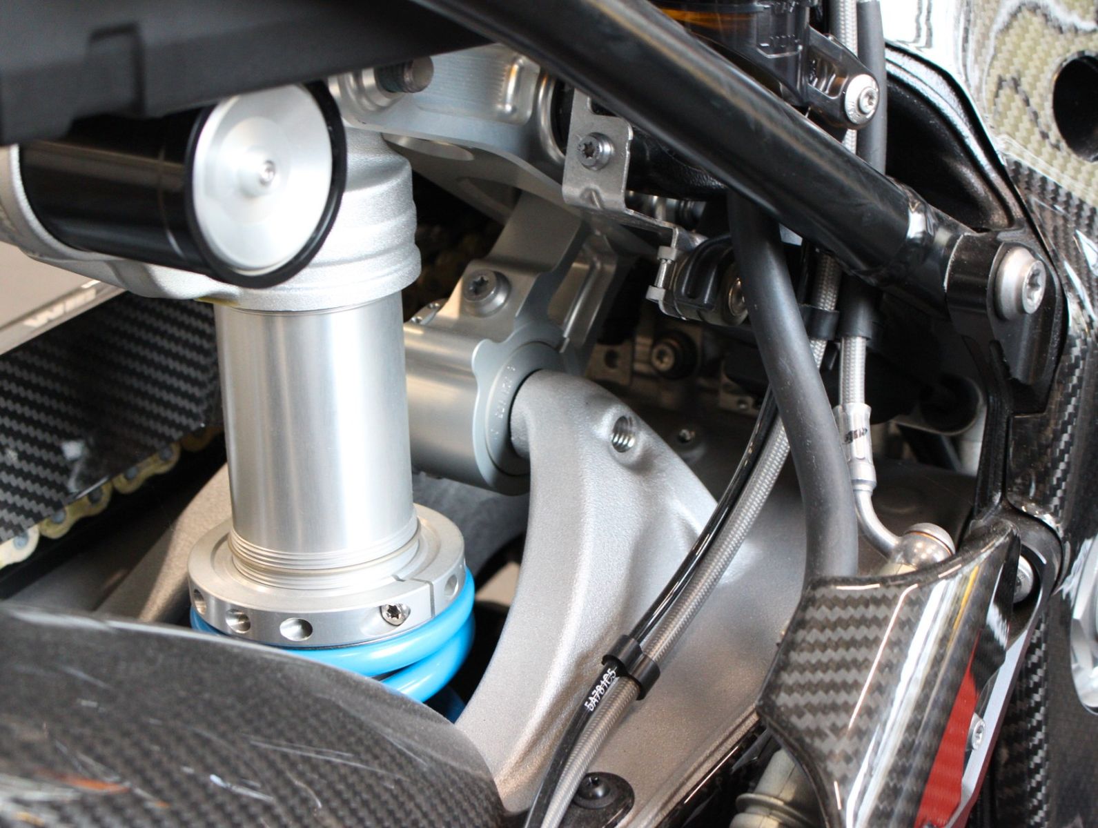 Fahrzeugabbildung BMW M1000 RR Toprak Edition 45 von 54*Neu MWST