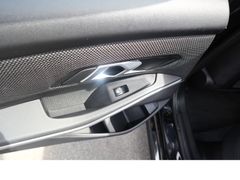 Fahrzeugabbildung BMW 320 Advantage 1hd Navi Tempo Scheckheftgepflegt