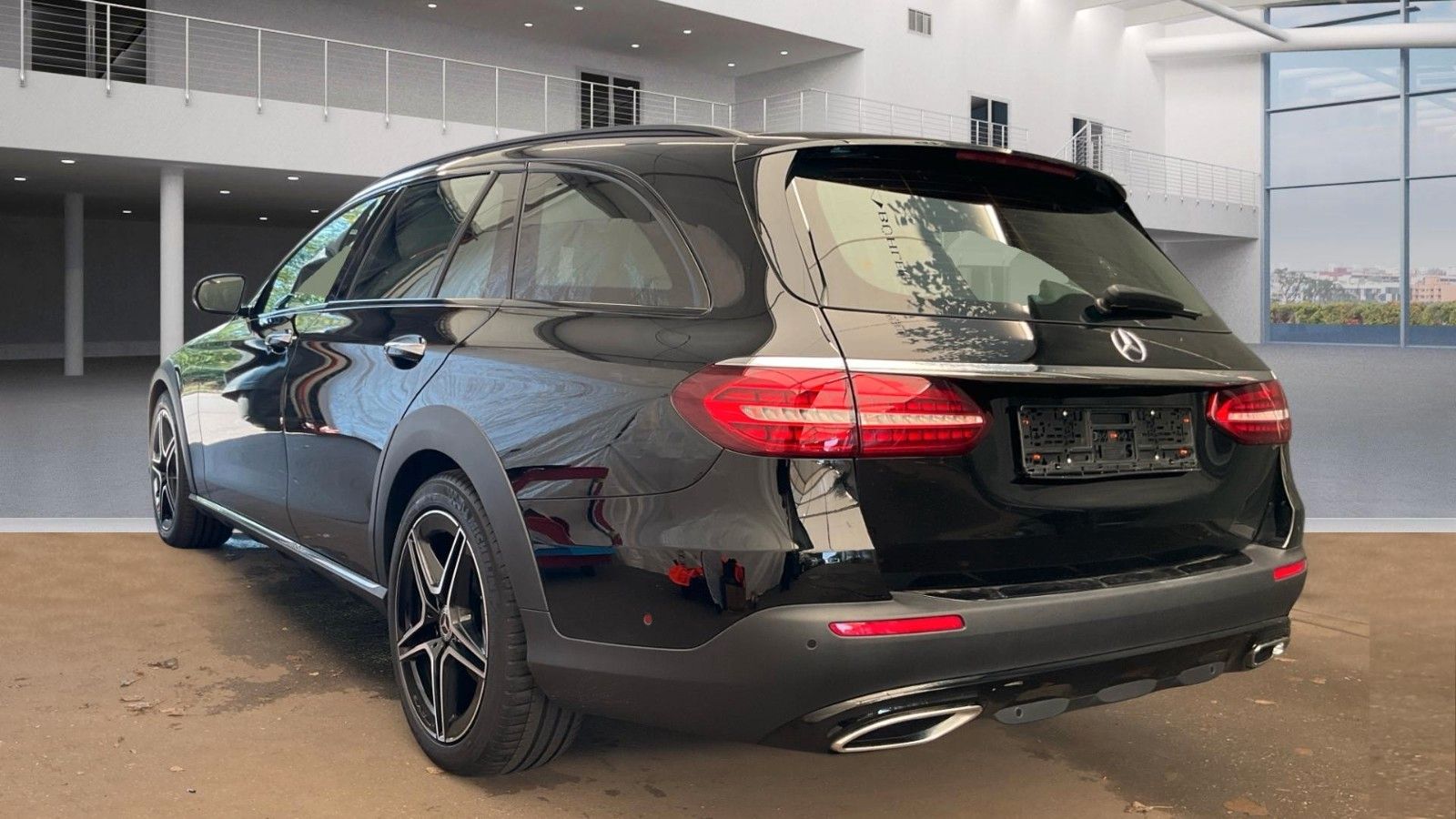 Mercedes-Benz E 220 d 4M*All-Terrain*AMG*AHK*STANDH*MB LED*TOP imagem 3