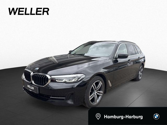 BMW 520dA Touring LiveCo,LED,Pano,Sportsi,Kamera,18"