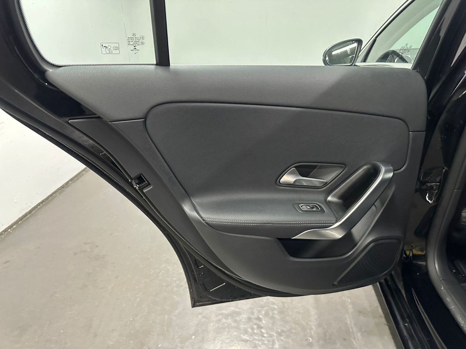 Fahrzeugabbildung Mercedes-Benz A 200 d *PROGRESSIVE*NAVI*