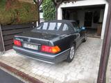 Mercedes-Benz SL 300 SL 300-24 (Rarität) - Mercedes-Benz SL 300 aus 1992 mit Benzin-Antrieb