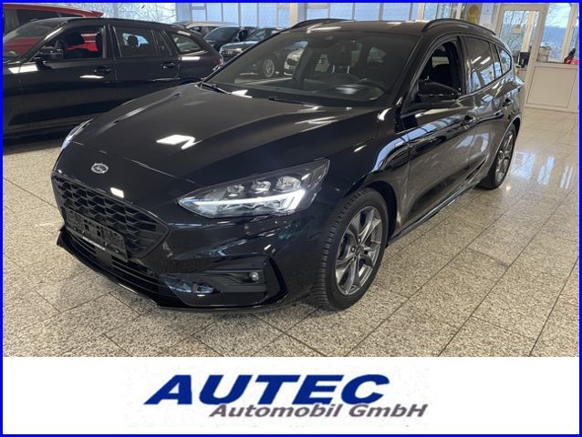 Ford Focus Turnier ST-Line 1.5 KAMERA+HEAD-UP+LED