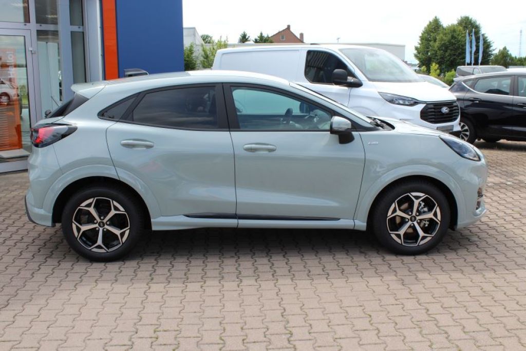 Fahrzeugabbildung Ford Puma ST-LINE Neues Modell