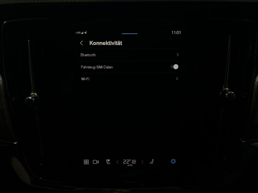 Volvo S90 T8 Ultimate Dark Recharge AWD BLIS FourC B&W