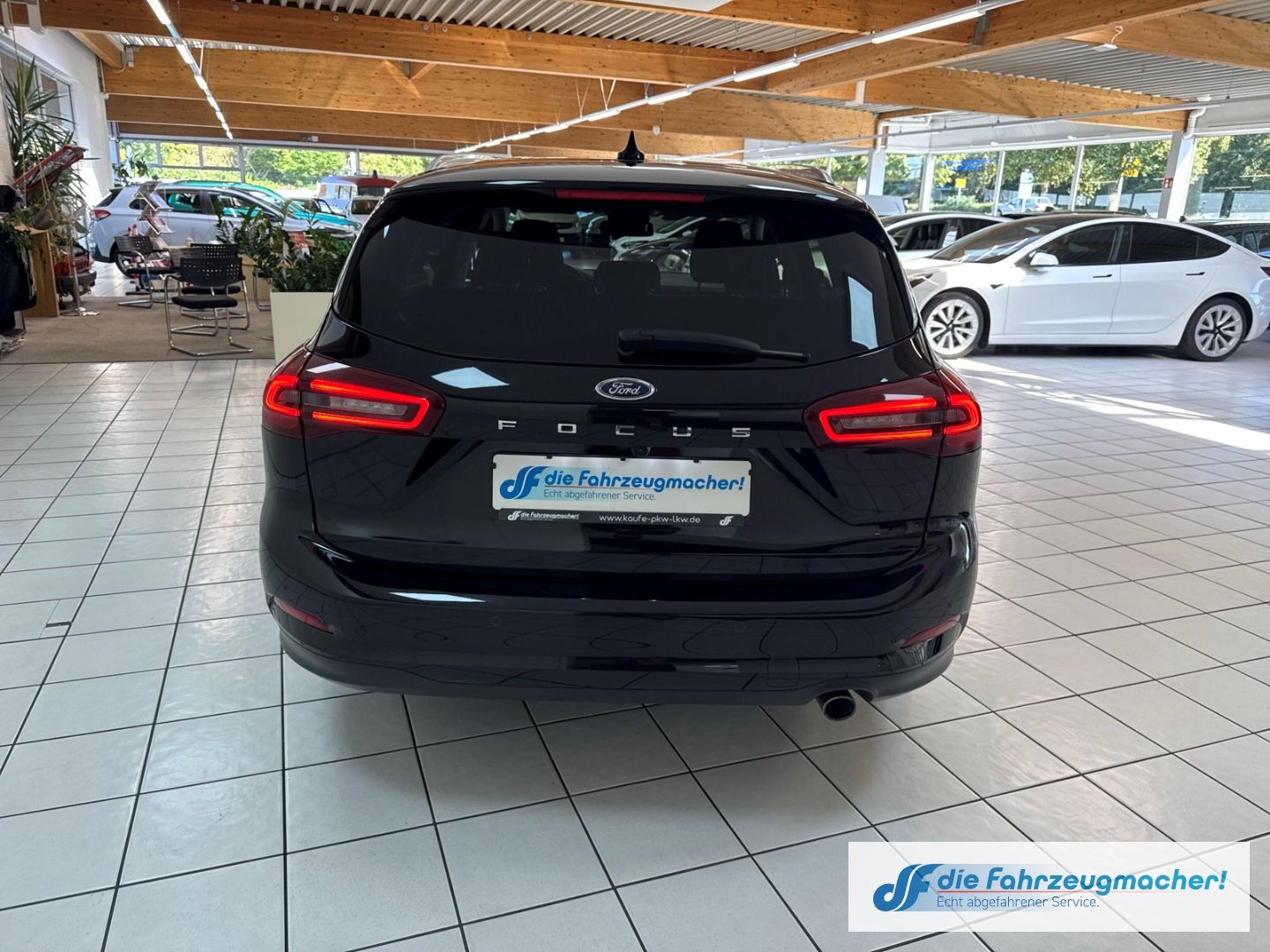 Fahrzeugabbildung Ford Focus Turnier Titanium X 1.5 EcoBlue EU6d Navi D