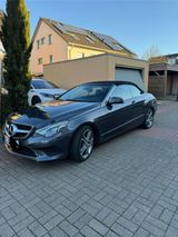 Mercedes-Benz E 200 Cabrio Mercedes-Benz Sportpaket AHK - Mercedes-Benz E 200 in Aachen