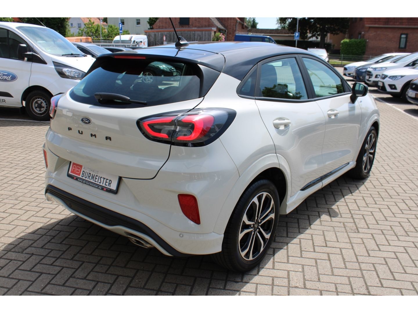 Fahrzeugabbildung Ford Puma 1.0 EcoBoost ST-Line LED Navi GRA Winter-P.