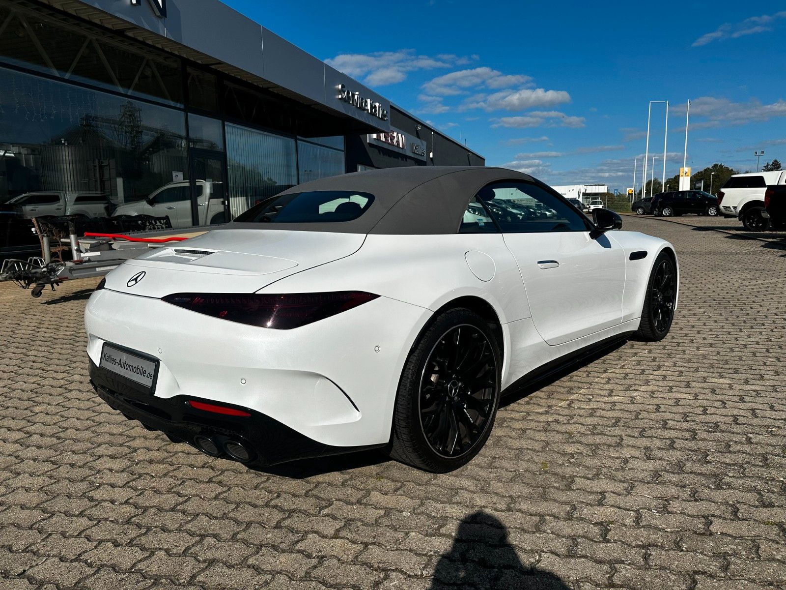 Fahrzeugabbildung Mercedes-Benz SL 43 AMG
