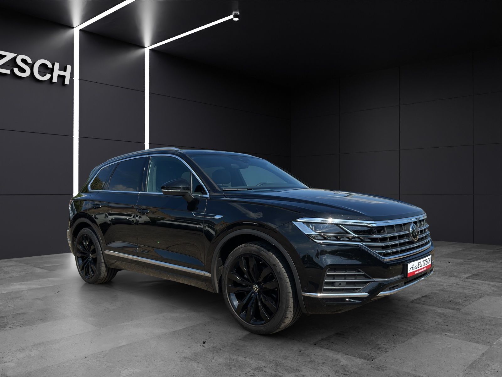 Fahrzeugabbildung Volkswagen Touareg Elegance TDI 4M MATRIX Luft AHK Standhzg