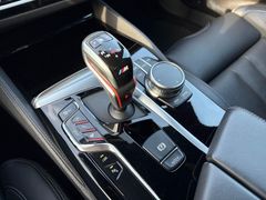 Fahrzeugabbildung BMW M5 - dt.Fzg*Harman*20"*Carbon*Assist*Sitzlüf*HUD